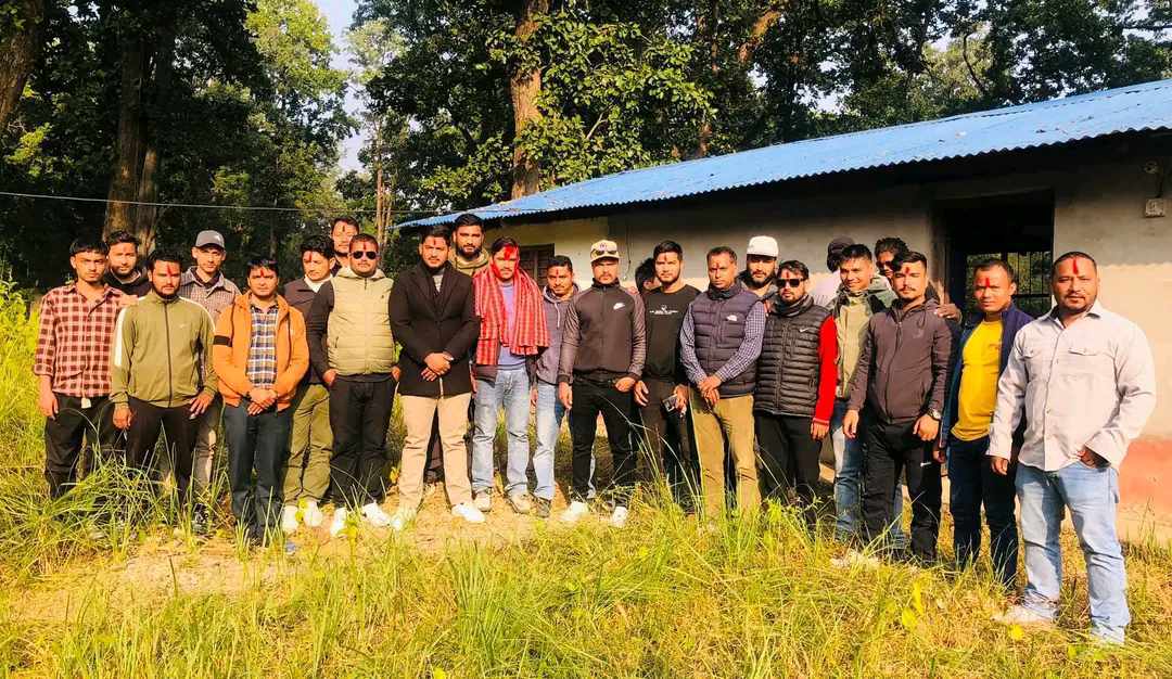 तरुन दल नगर सभापति मा साउद