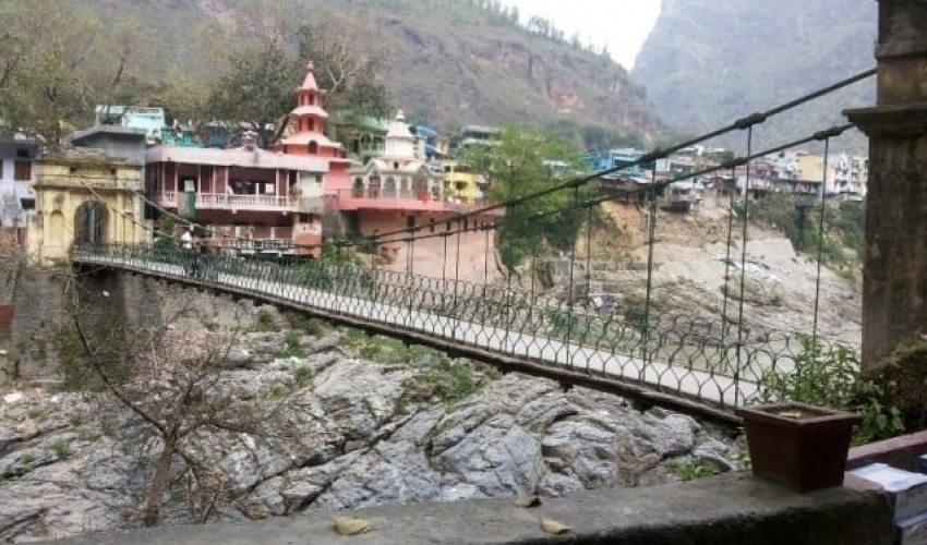 बैतडीको झुलाघाट नाका मङ्गलबारदेखि बन्द हुने