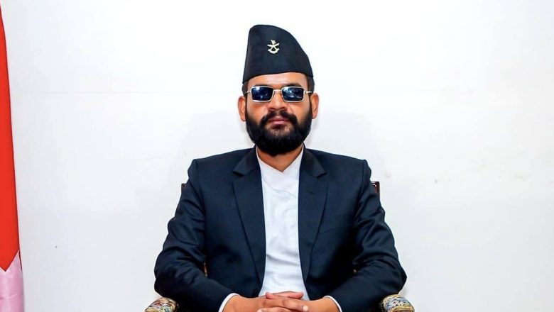 बालेनले फेसबुकबाट हटाए एमाले सांसदको फोटो सहितको स्ट्याटस
