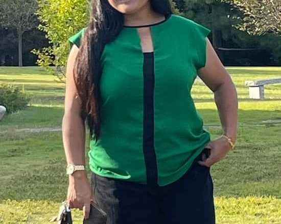 दशै को अवसर पारी अमेरिका निवासी जयन्ती थापाले गरिन १० परिवार लाई खाद्यान्न सयोग।