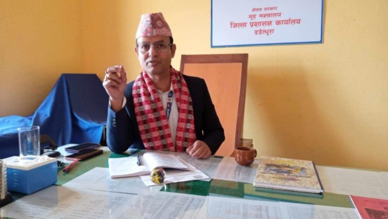 डडेल्धुरा: सीडीओ चोमेन्द्र न्यौपानेमाथि आर्थिक अनियमितताको आरोप