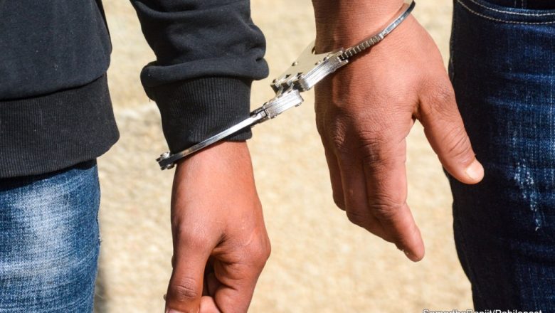 कैलालीबाट लागूऔषध सहित बझाङको केदारस्यूँका गोविन्द र लोकेन्द्र पक्राउ