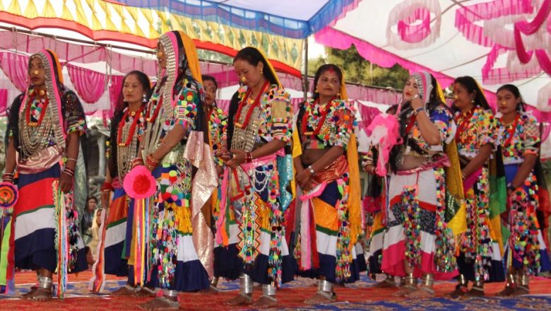 कैलाली र कञ्चनपुरका रानाथारू समुदायमा खखडेहरा पर्व मनाइँदै, प्रदेशभर सार्वजनिक विदा