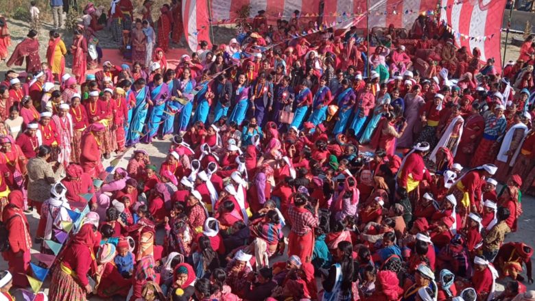 बझाङमा मनाइयो अन्तराष्ट्रिय नारी दिवस,,महिलामाथि महिलाबाटै विभेद सांसद: जोशी