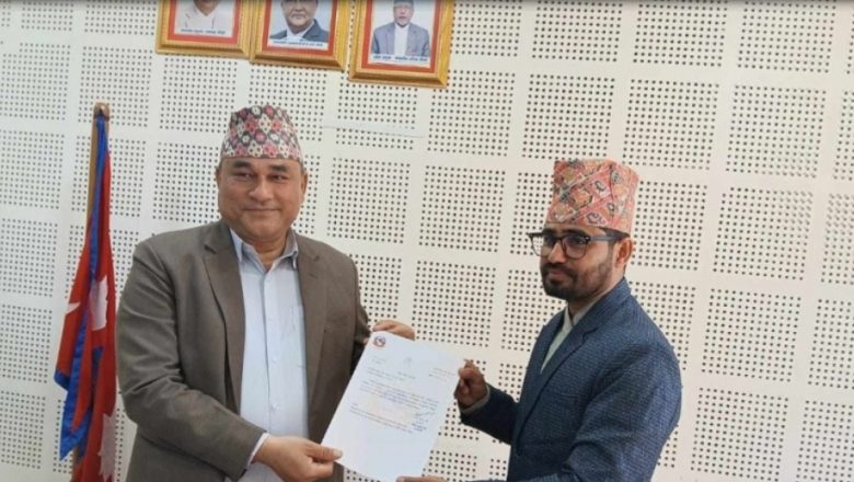 मुख्यमन्त्री शाहको प्रेस सल्लाहकारमा बम