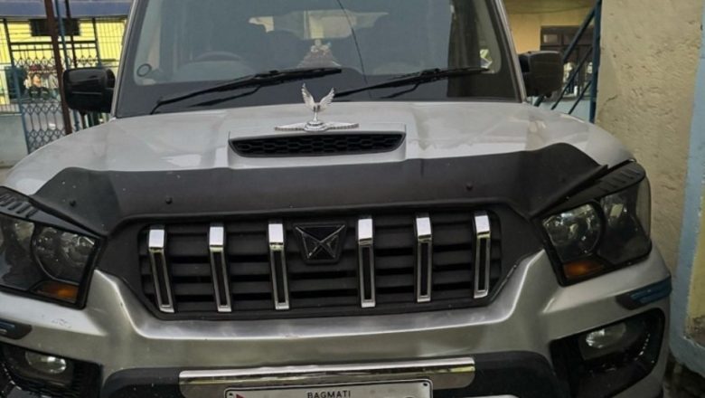 गजबको भागाभाग- तीनकुनेबाट गाडी उडाउने दुर्गा प्रसाईंको स्कोर्पियो इटहरीमा भेटियो