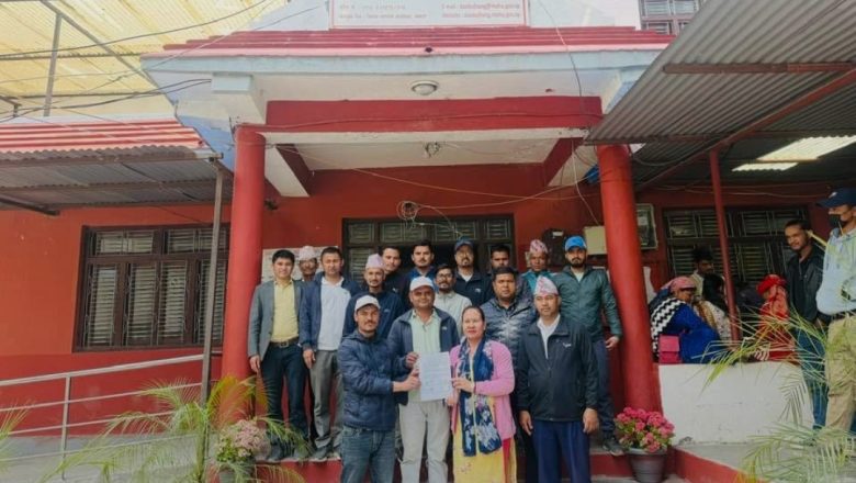 अधिकृत कुटपिट घटनाको विरोधमा कर्मचारी एकजुट, दोषीलाई कारबाहीको माग