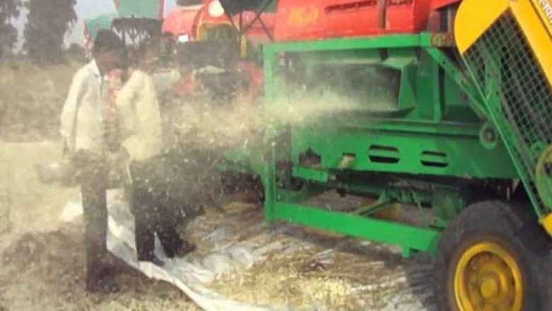 कैलालीमा थ्रेसरमा परेर महिलाको खुट्टा छुट्टियो