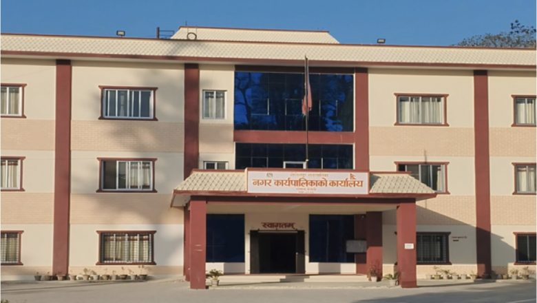 “तँ को होस ?”भन्दा नगर प्रमुखका स्वकीयबाट कुटिए गौरिगंगाका हाकिम