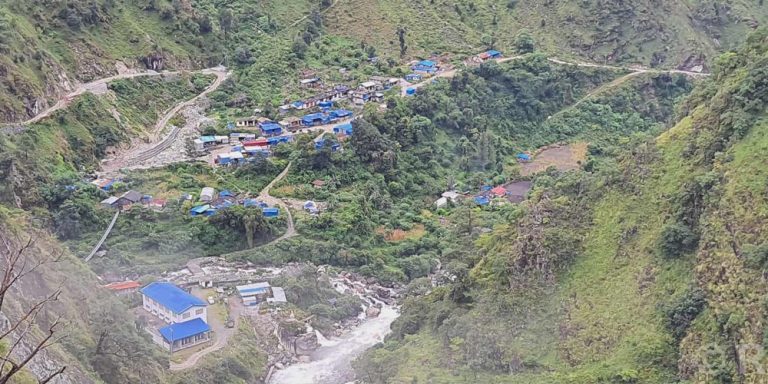 सडक पुगेपछि व्यापारिक केन्द्र बन्यो अपिहिमालको मकरीगाड