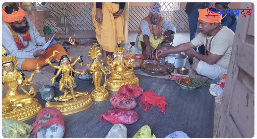 मष्टाधाममा शिला राखियो शिला राख्दा सर्प को दर्सन ।