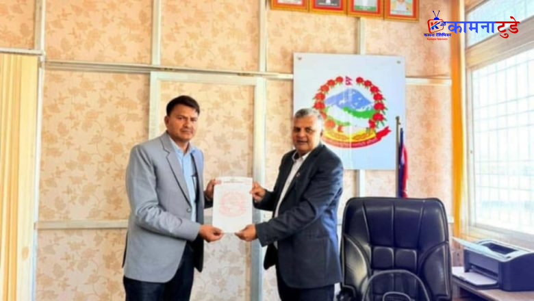 जवाफदेहितामा अनुभव बटुलेका खड्का जिल्ला अस्पतालकाे अध्यक्षमा