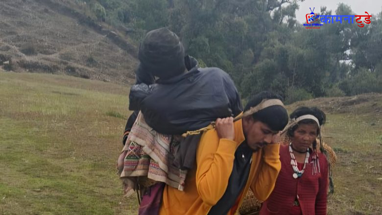अछाममा अझै पिठ्युँमै बिरामी बोक्नु पर्ने बाध्यता